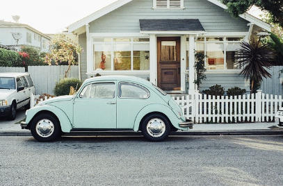 Cars, the Warm Companion in Daily Rush